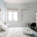 Centro Historico - Amplio Apartamento - Free Parking 公寓 *