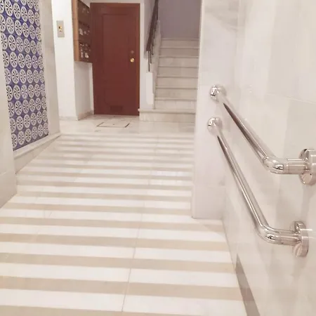 Amplio Oldtown-free Parking Apartment Seville