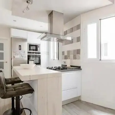 Amplio Oldtown-free Parking Apartment Seville
